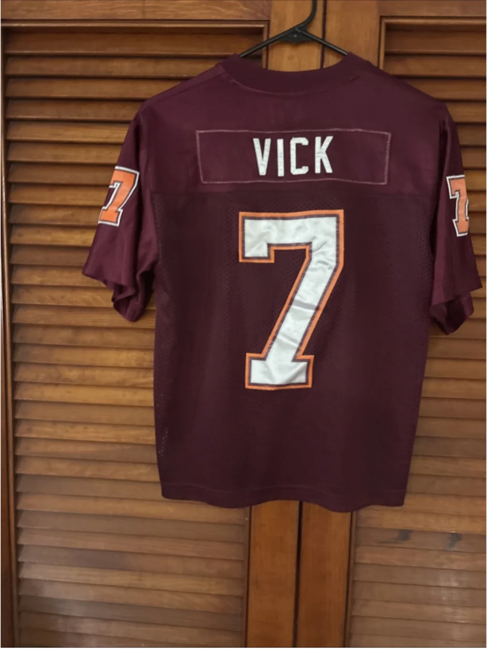 Virginia Tech Hokies Michael Vick #7 Nike NCAA Football Jersey Size Youth M